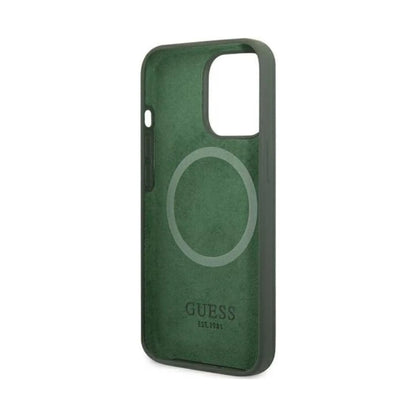 Guess Silicone Logo Plate MagSafe Case, Grün – iPhone 13 Pro Max