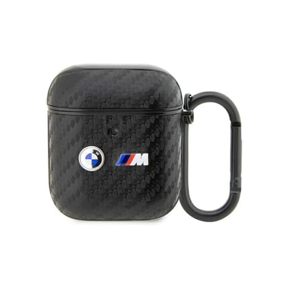 BMW AirPods 1/2 Hülle, Schwarz – Carbon Doppel Metall Logo