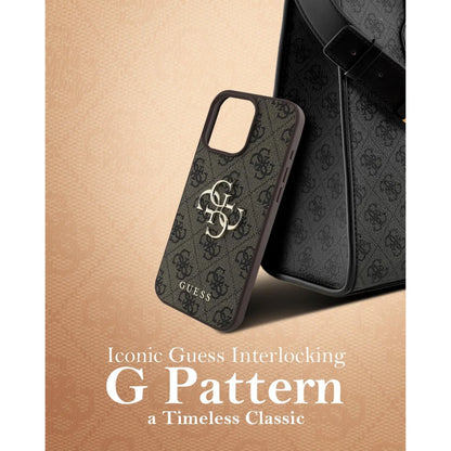 Guess Monogramm Hülle mit 4G-Metalllogo – iPhone 16 Pro Max, Dunkelbraun