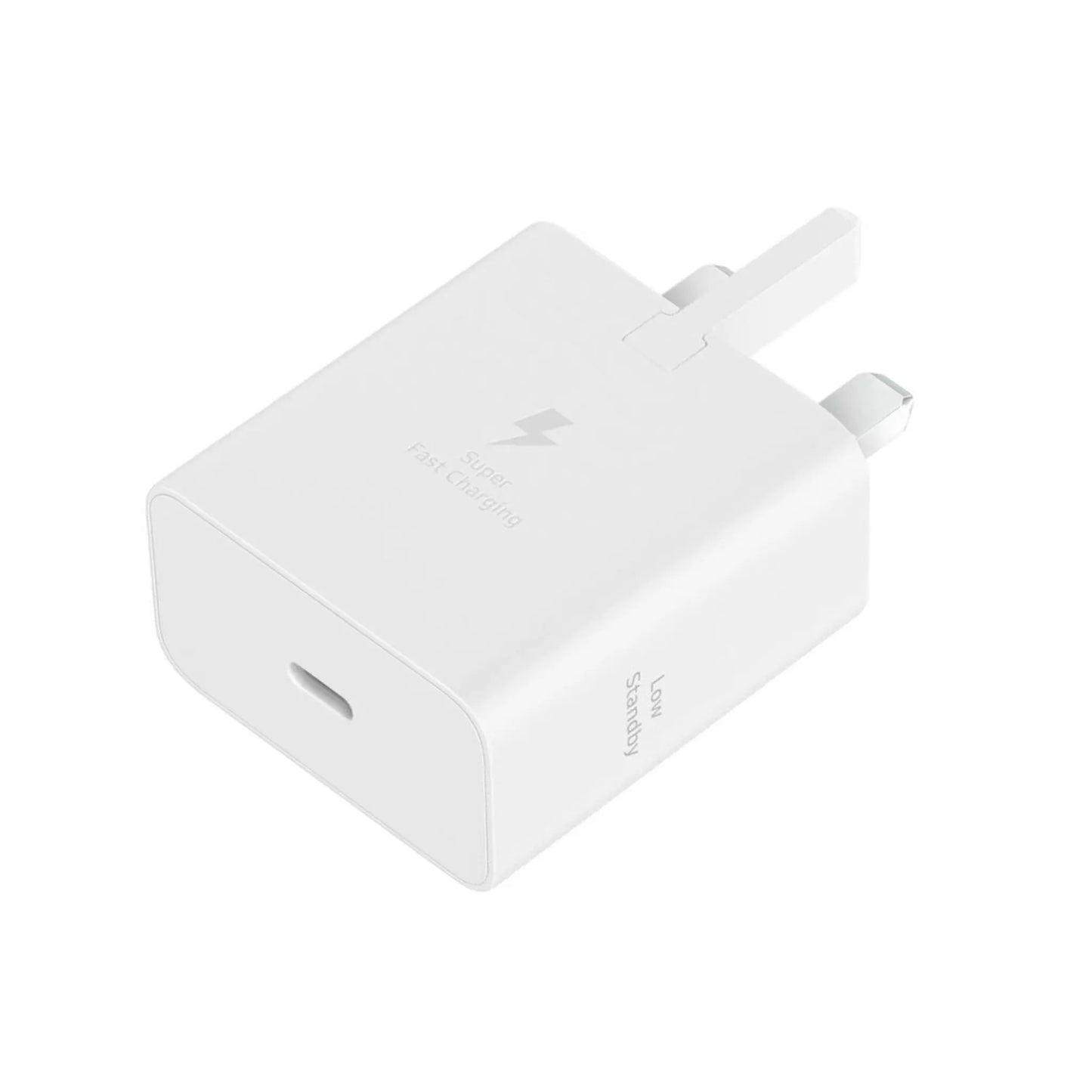 Das Bild zeigt das Samsung EP-T4510 Ladegerät 45W USB-C UK-Plug in Weiß aus der Seitenansicht.