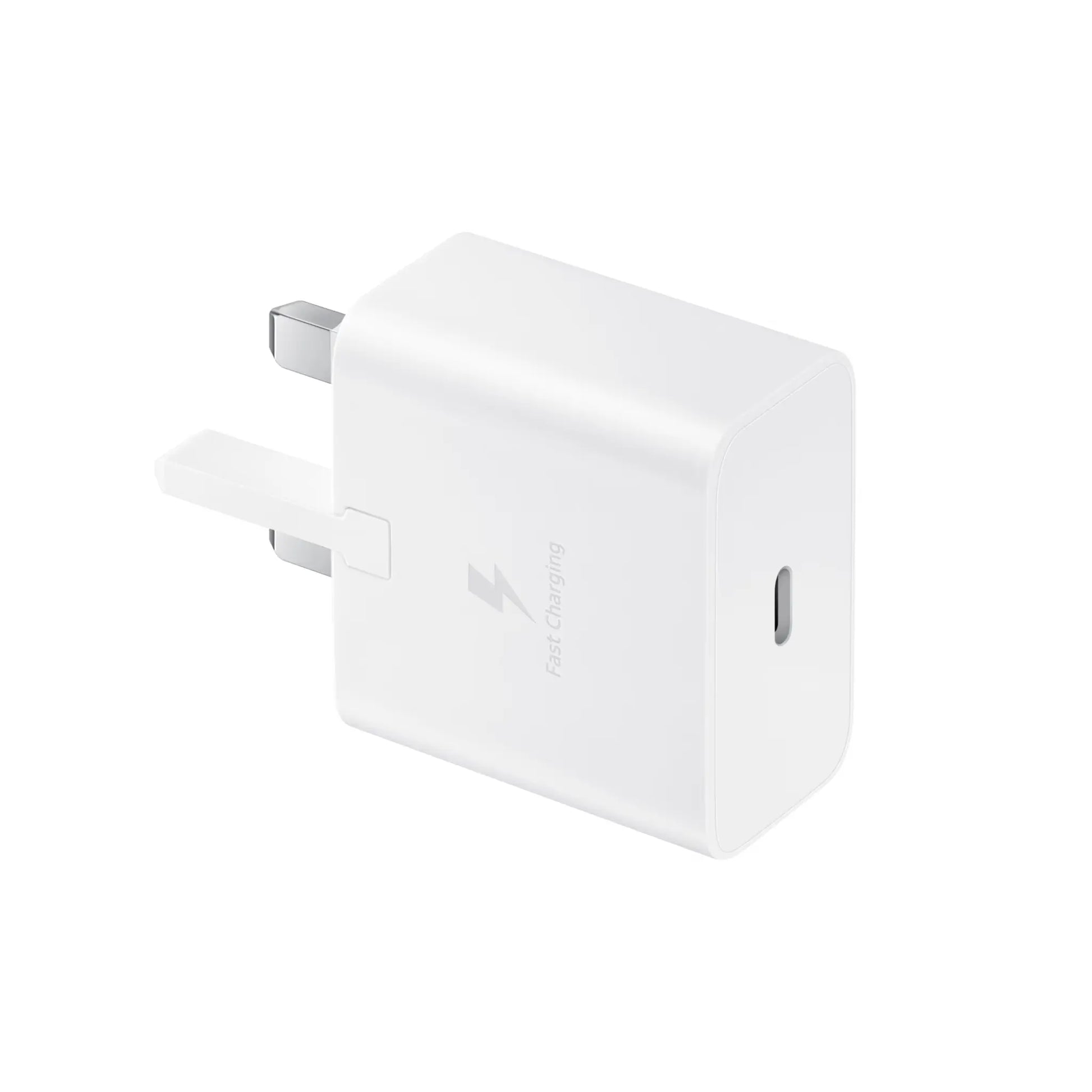 Das Bild zeigt das Samsung EP-T1510 Ladegerät 15W UK-Plug in Weiß aus der Schrägansicht.