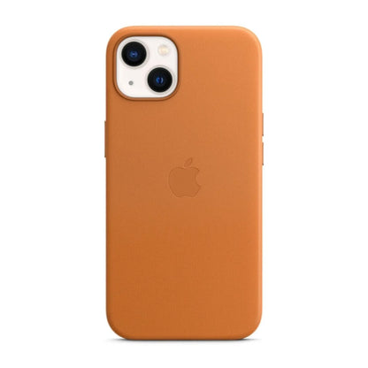 Das Bild zeigt die Apple iPhone Handyhülle MM103ZM/A aus Leder. Sie ist kompatibel mit dem iPhone 13. In der Farbe Goldbraun aus der Frontansicht.
