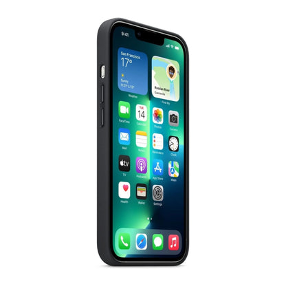 Das Bild zeigt die Apple iPhone Handyhülle MM2M3ZM/A aus Leder. Sie ist kompatibel mit dem iPhone 13 Pro. In der Farbe Mitternacht aus der Seitenansicht.