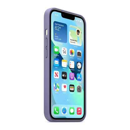 Das Bild zeigt die Apple iPhone Handyhülle MM163ZM/A aus Leder. Sie ist kompatibel mit dem iPhone 13. In der Farbe Wisteria aus der Seitenansicht.