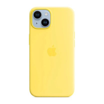Das Bild zeigt die Apple iPhone Handyhülle MQU73ZM/A aus Silikon. Sie ist kompatibel mit dem iPhone 14. In der Farbe Kanariengelb aus der Frontansicht.