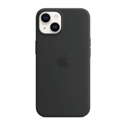 Das Bild zeigt die Apple iPhone Handyhülle MW5R3ZM/A aus Silikon. Sie ist kompatibel mit dem iPhone 14. In der Farbe Mitternacht aus der Frontansicht.