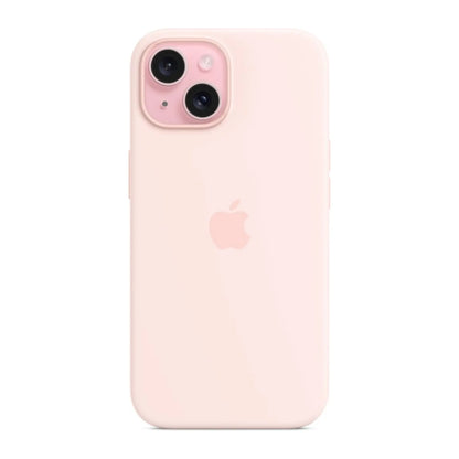 Das Bild zeigt die Apple iPhone Handyhülle MXPH3ZM/A aus Silikon. Sie ist kompatibel mit dem iPhone 15. In der Farbe Hellrosa aus der Frontansicht.