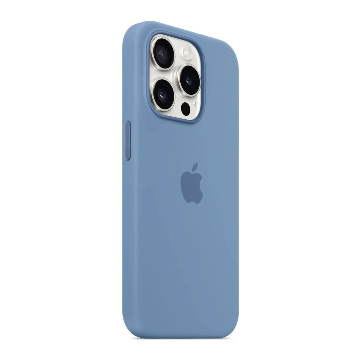 Das Bild zeigt die Apple iPhone Handyhülle MT1Y3ZM/A aus Silikon. Sie ist kompatibel mit dem iPhone 15 Pro. In der Farbe Winterblau aus der Schrägansicht.