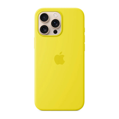 Das Bild zeigt die Apple iPhone Handyhülle MA7U4ZM/A aus Silikon. Sie ist kompatibel mit dem iPhone 16 Pro Max. In der Farbe Sternfrucht aus der Frontansicht.