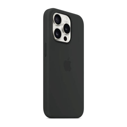 Das Bild zeigt die Apple iPhone Handyhülle aus Silikon. Sie ist kompatibel mit dem iPhone 16 Pro. In der Farbe Schwarz aus der Schrägansicht.