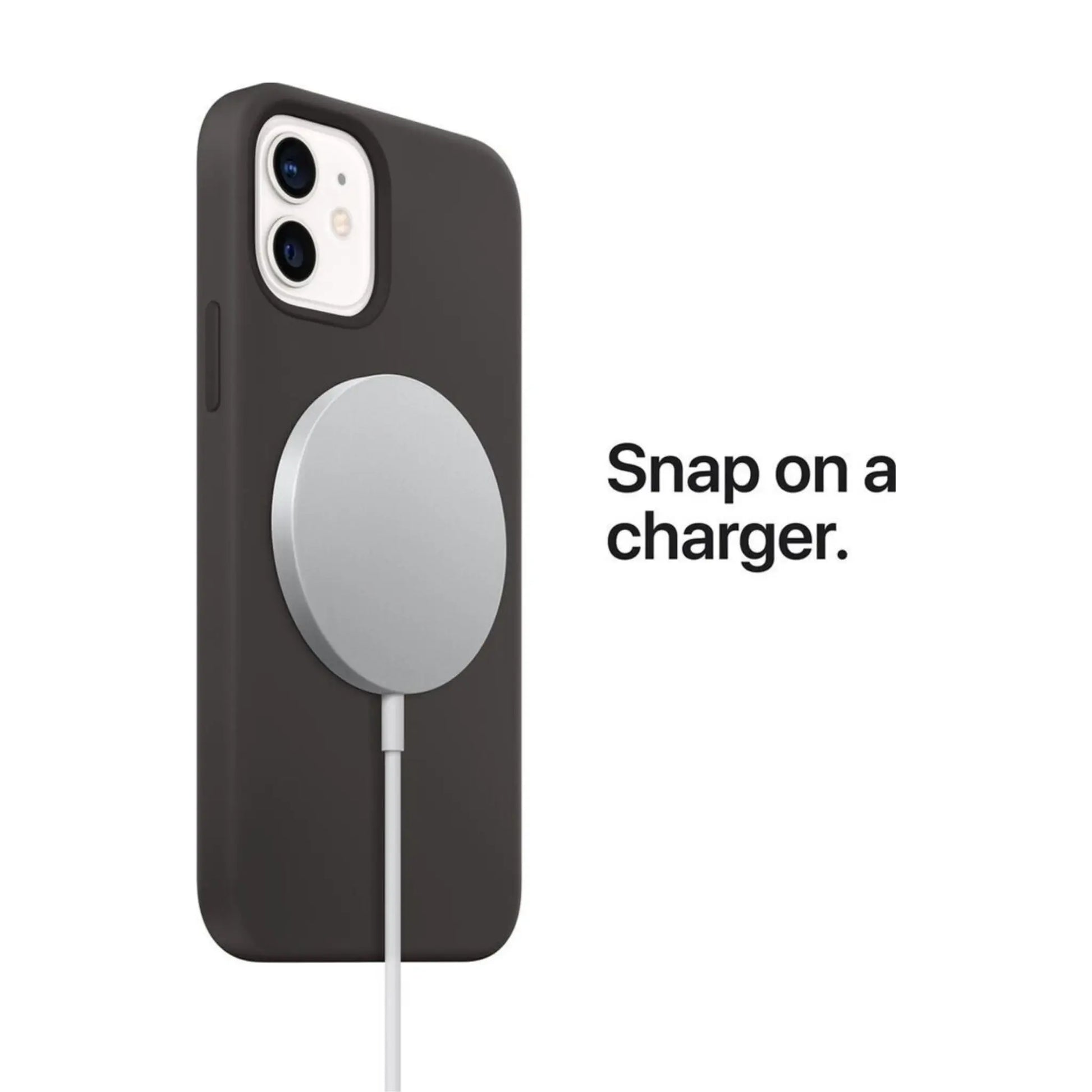 Das Bild zeigt die Apple iPhone Handyhülle aus Silikon. Sie ist kompatibel mit dem iPhone 16. Angeschlossen ist ein MagSafe Ladegerät.
