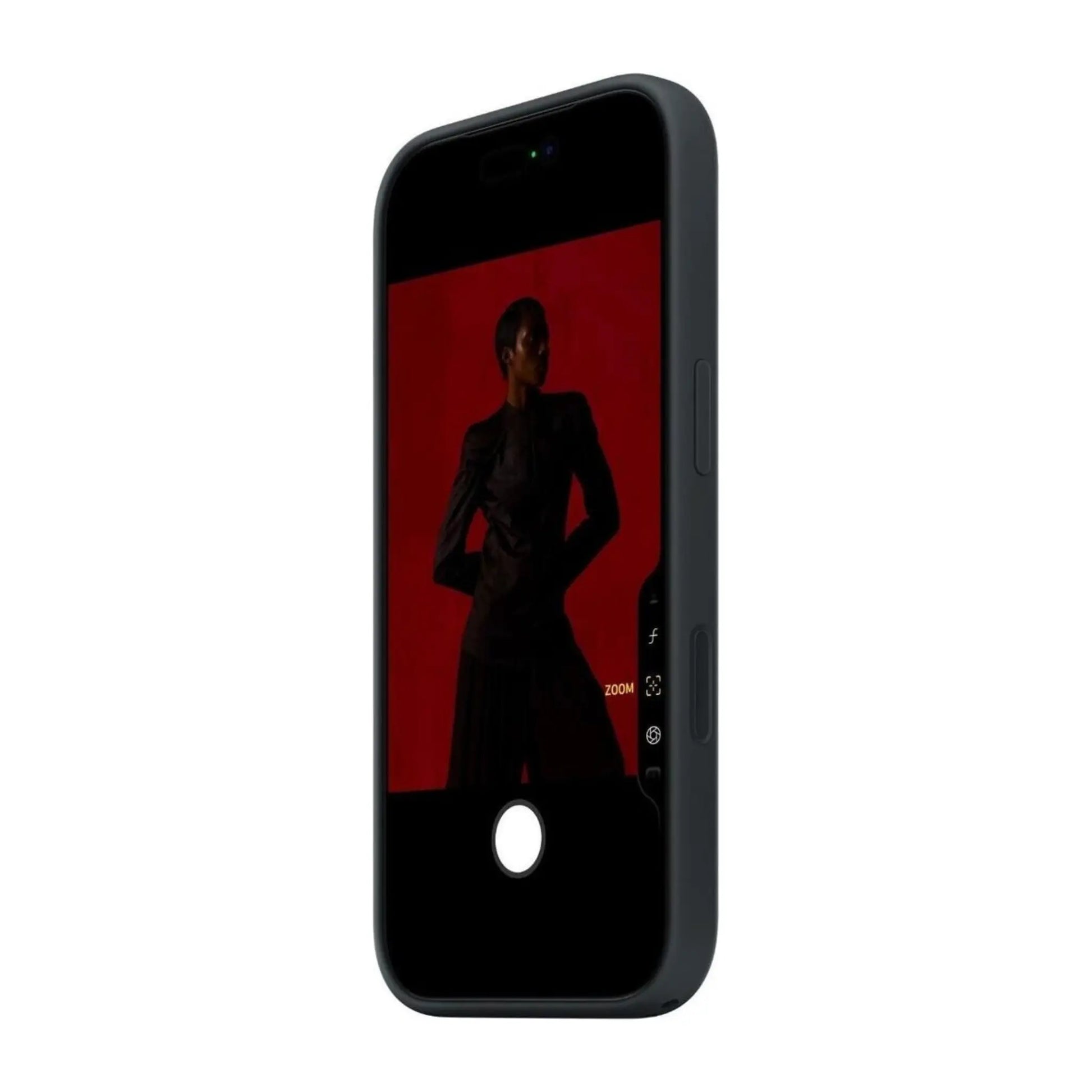 Das Bild zeigt die Apple iPhone Handyhülle MGFR4ZM/A aus Silikon. Sie ist kompatibel mit dem iPhone 17 Pro Max. In der Farbe Schwarz aus der Schrägansicht.