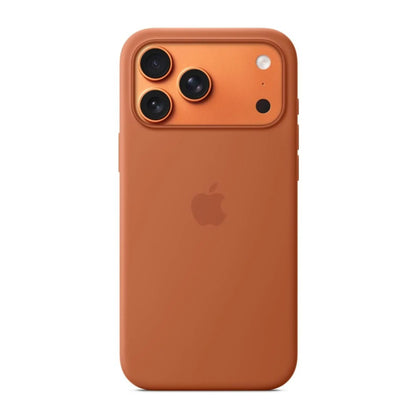Das Bild zeigt die Apple iPhone Handyhülle MGFQ4ZM/A aus Silikon. Sie ist kompatibel mit dem iPhone 17 Pro Max. In der Farbe Terracotta aus der Frontansicht.
