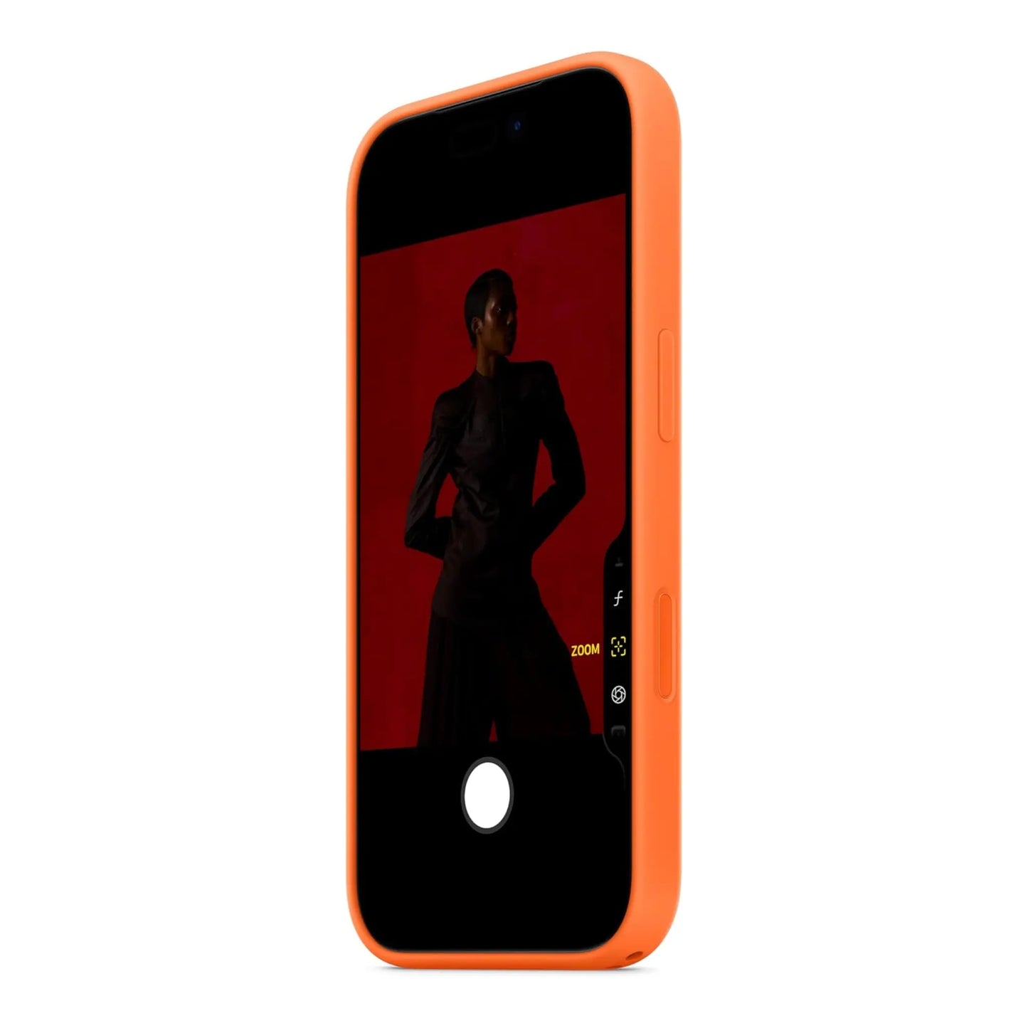 Das Bild zeigt die Apple iPhone Handyhülle MGFE4ZM/A aus Silikon. Sie ist kompatibel mit dem iPhone 17 Pro. In der Farbe Orange aus der Schrägansicht.