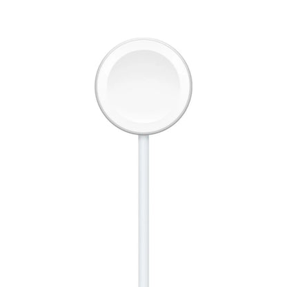 Das Bild zeigt das Apple Watch MagSafe Ladegerät USB-C in Weiß aus der Detailansicht.