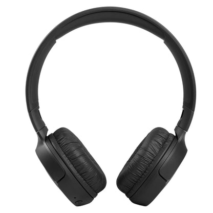 JBL Tune 510BT Bluetooth Kopfhörer in Schwarz für kabellosen Sound und bequemes Tragen.