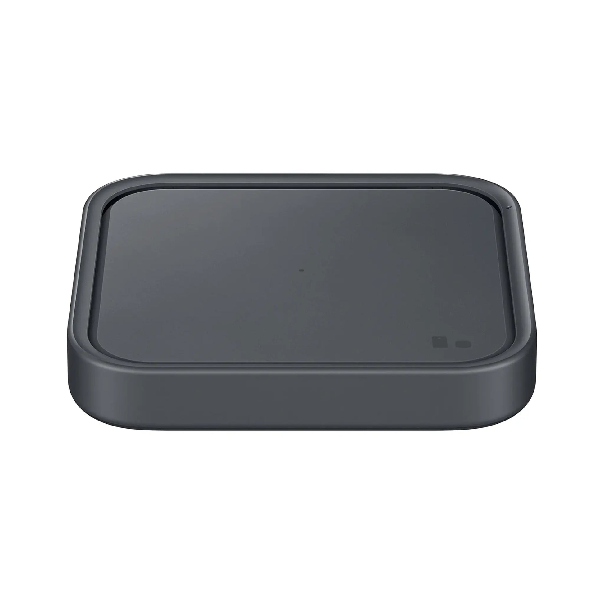 Das Bild zeigt das Samsung EP-P2400T Wireless Charger Pad in Schwarz aus der Frontansicht.