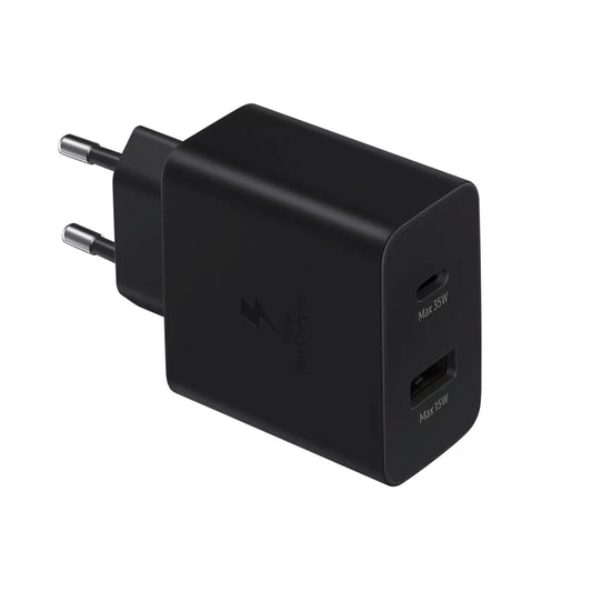 Das Bild zeigt das Samsung EP-TA220 Ladegerät mit 35 W in Schwarz.