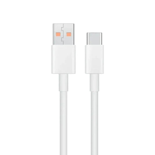 Das Bild zeigt das Xiaomi BHR6032GL Ladekabel USB-C in Weiß aus der Detailansicht.