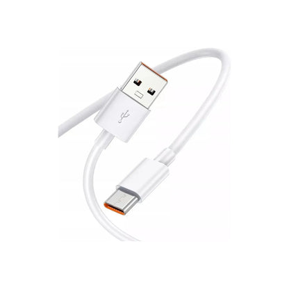 Das Bild zeigt das Xiaomi BHR6032GL Ladekabel USB-C in Weiß aus der Schrägansicht.
