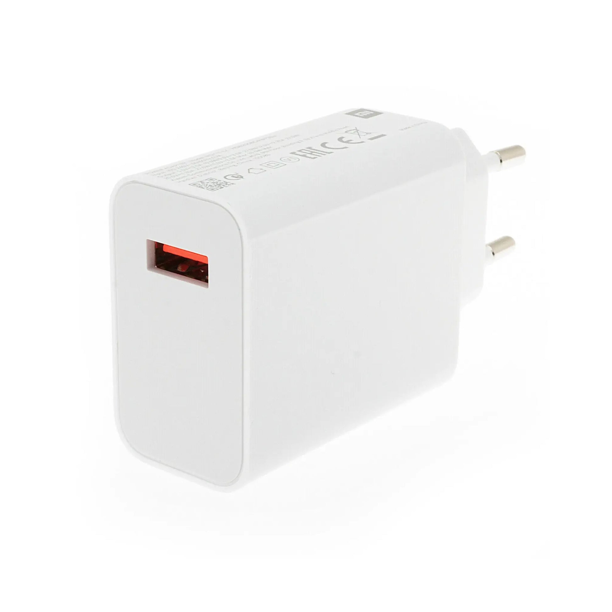 Das Bild zeigt das Xiaomi MDY-11-EZ Ladegerät 33W in Weiß aus der Schrägansicht. 