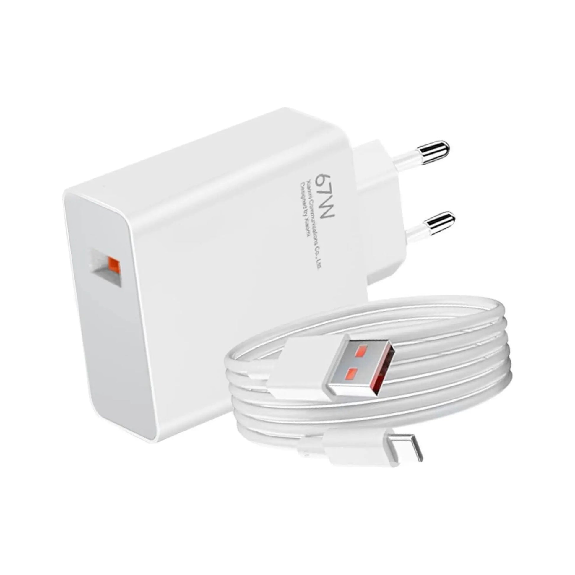 Das Bild zeigt das Xiaomi MDY-12 Ladegerät 67W inkl. Ladekabel USB-C in Weiß aus der Schrägansicht. 